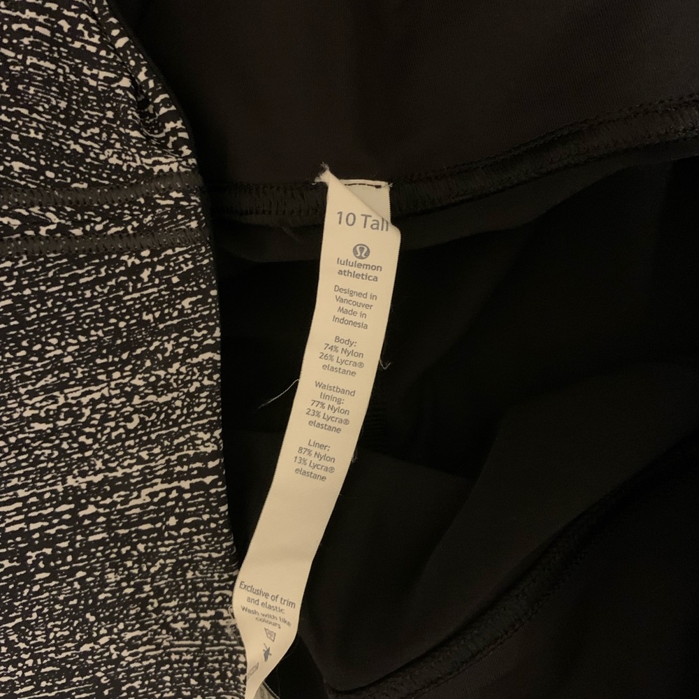 NWOT Lululemon Skort | size 10 tall